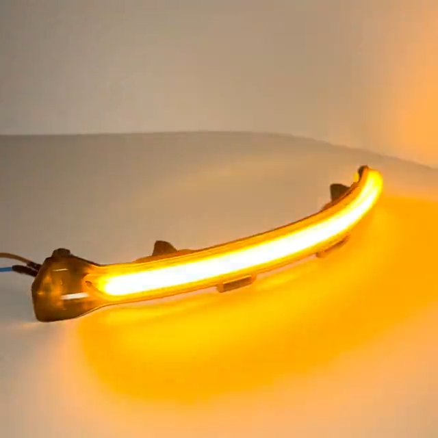 Semnalizare Dinamica LED VW - Golf 7, Golf 7.5, Golf 7 R-Line